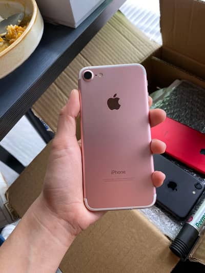 Apple iPhone 7 128 GB PTA approved 03288752882 my WhatsApp number