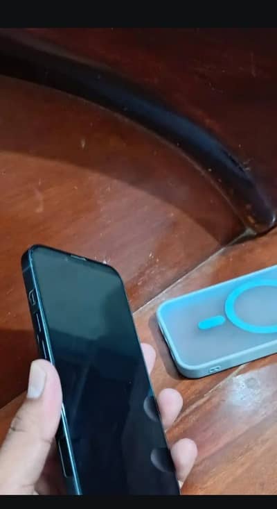 Apple iPhone 14