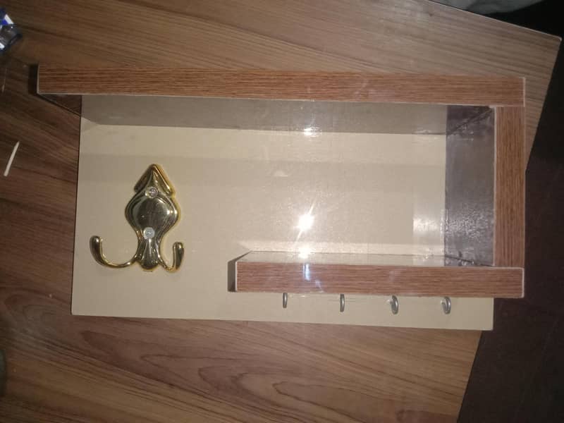 key stand 1