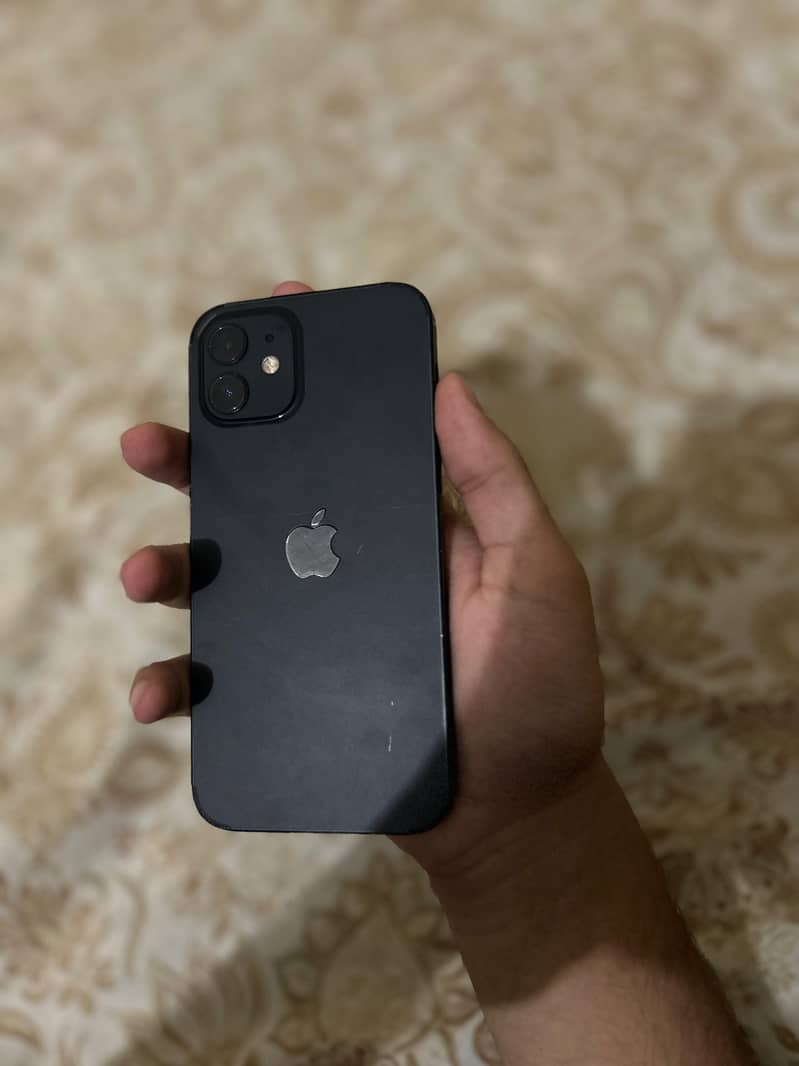 Apple iPhone 12 0