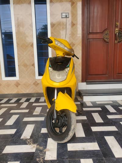 Scooty for sale
