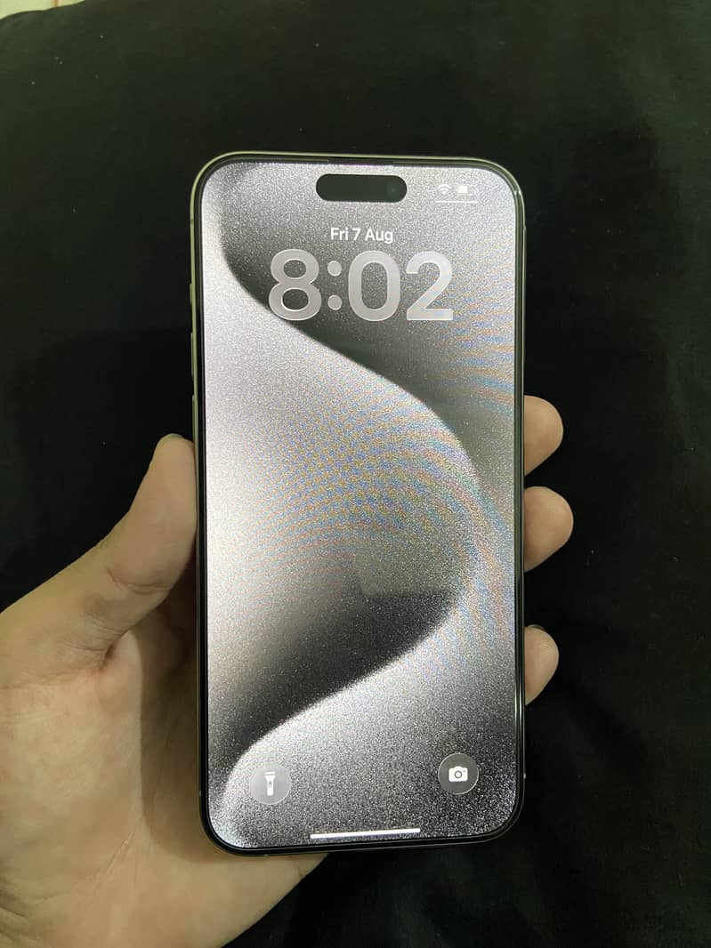 Apple iPhone 15 Pro Max 1