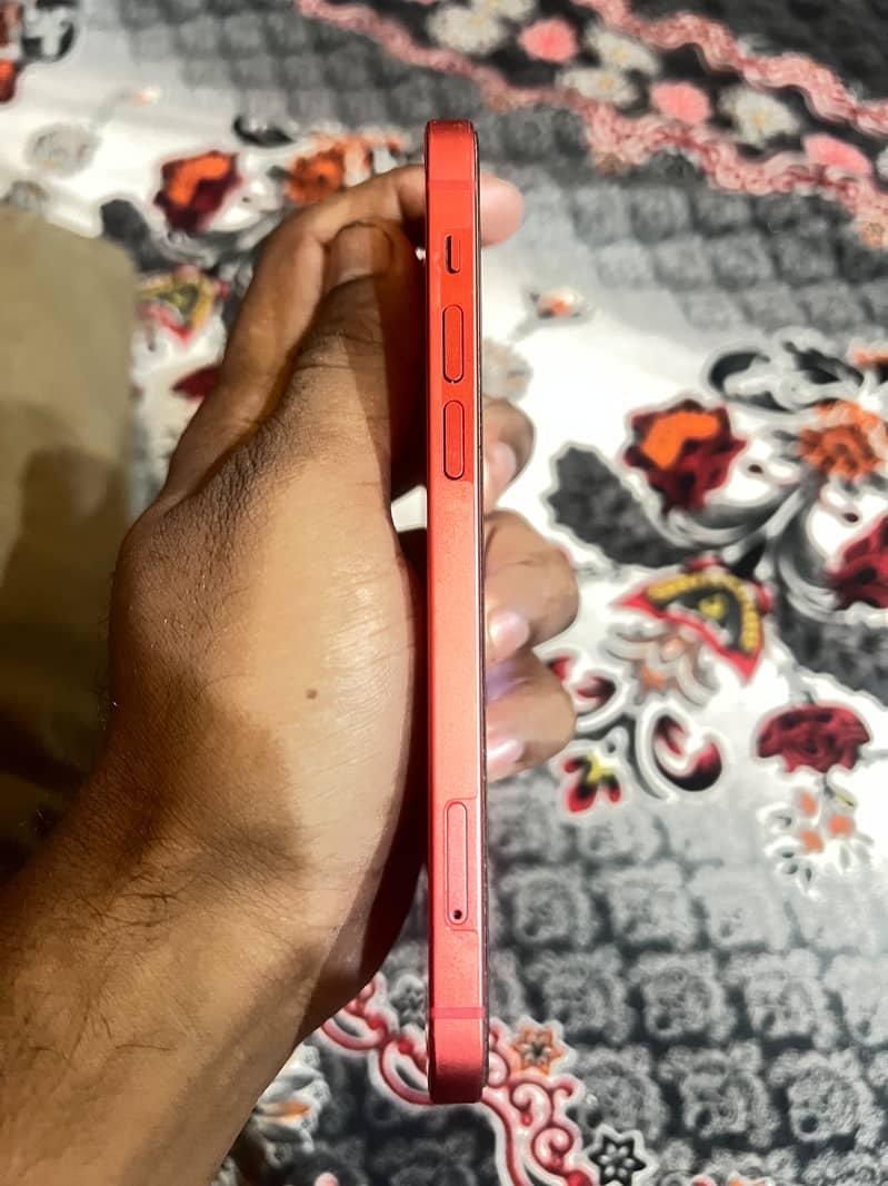 Apple iPhone 12 3