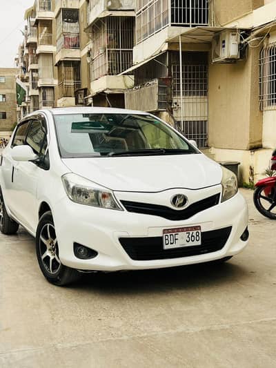 Toyota Vitz 2011 reg 2015