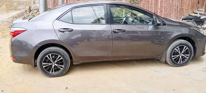 Toyota Corolla GLI 2018 automatic gearbox