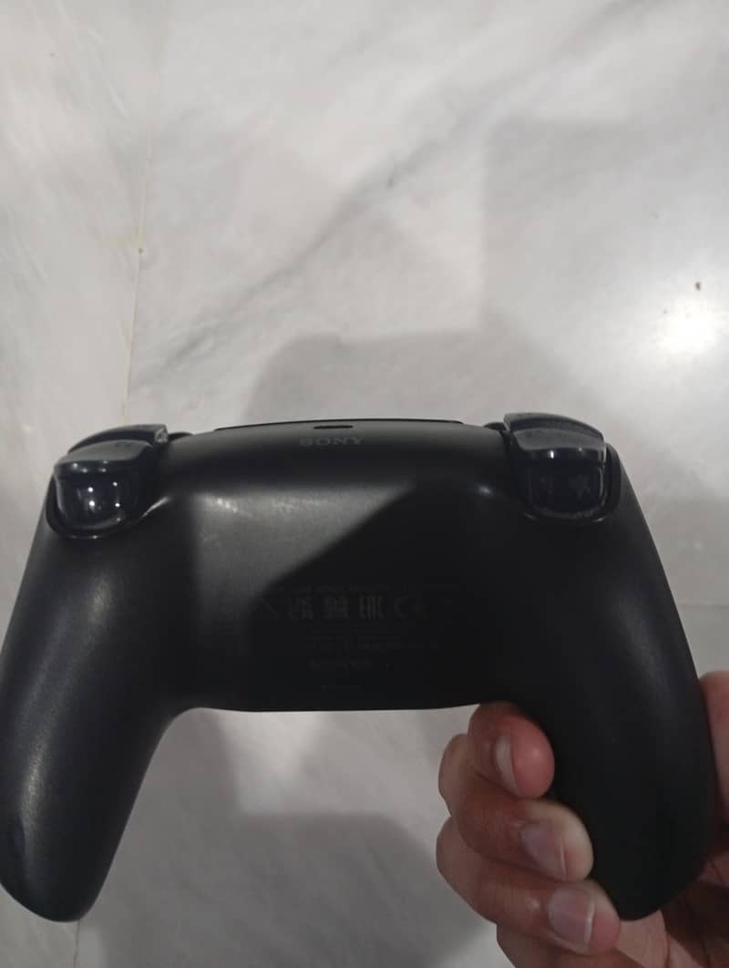 PS5 original controller 2