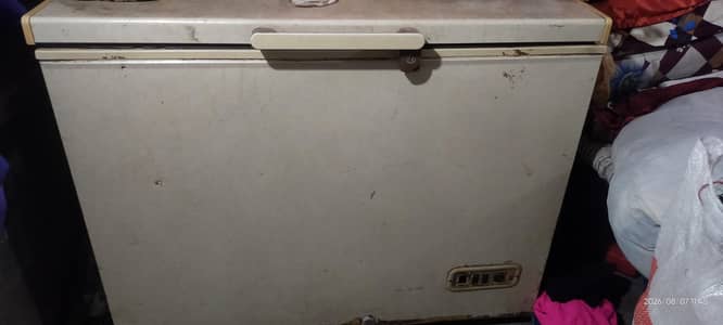 Refrigerator for sale