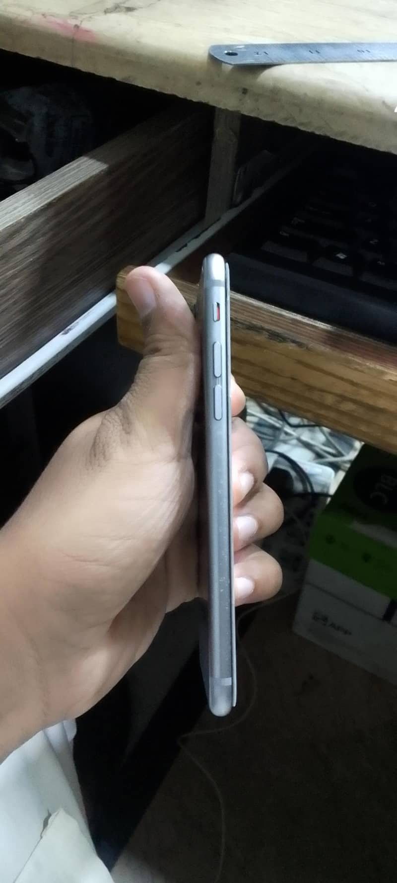 Apple iPhone 6S 2
