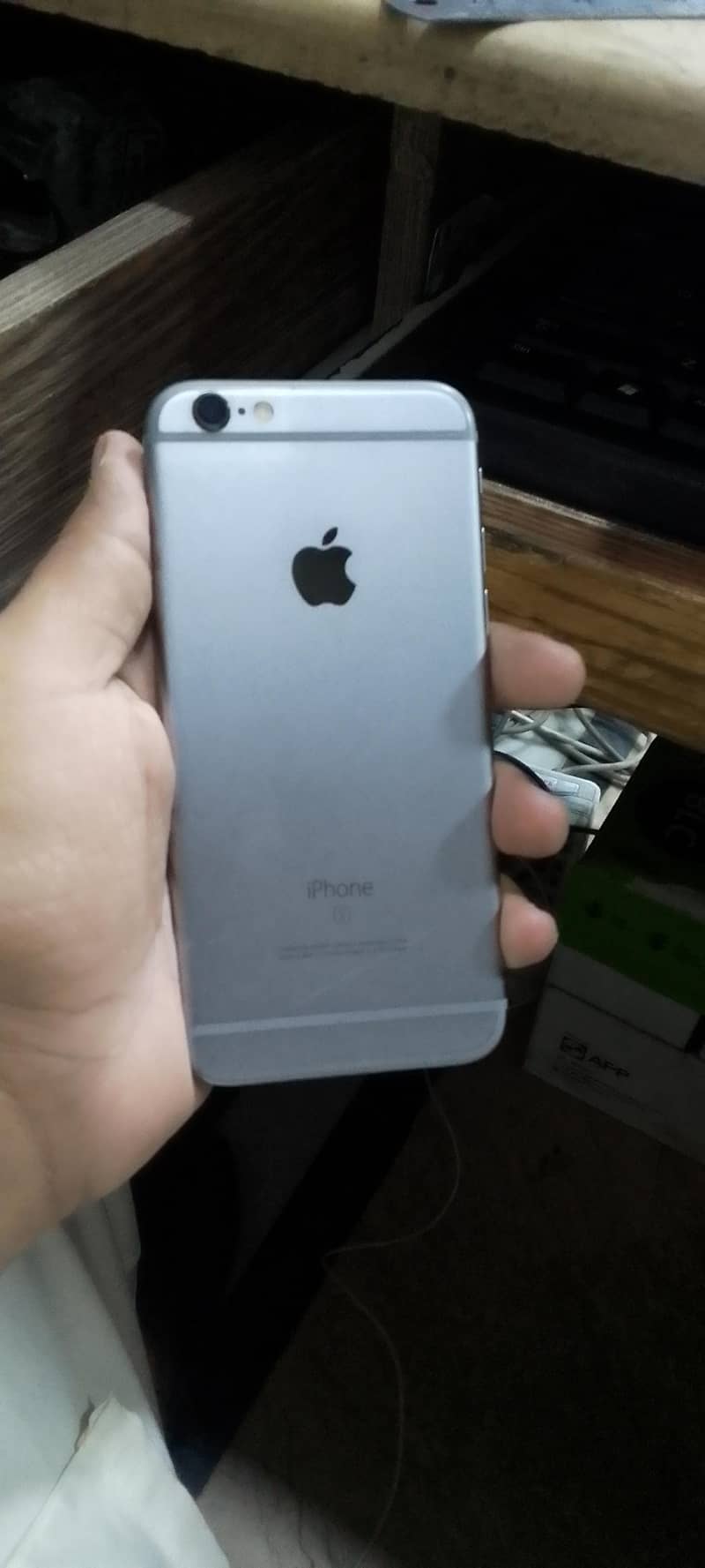 Apple iPhone 6S 5