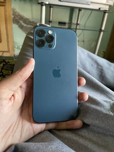 Apple iPhone 12 Pro 256 gb waterpack