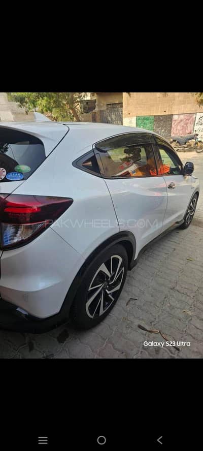 Honda Vezel 2016