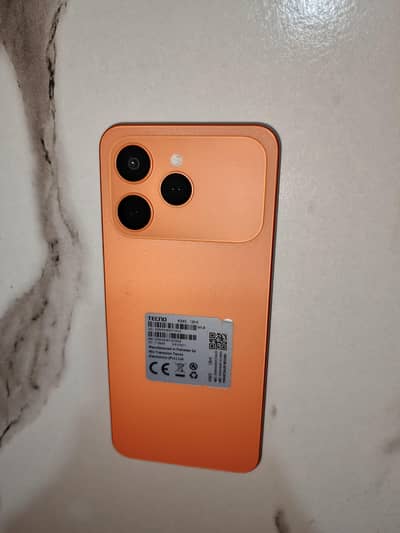 Tecno Spark 40 (8GB RAM / 128GB Storage)  Cosmic Orange