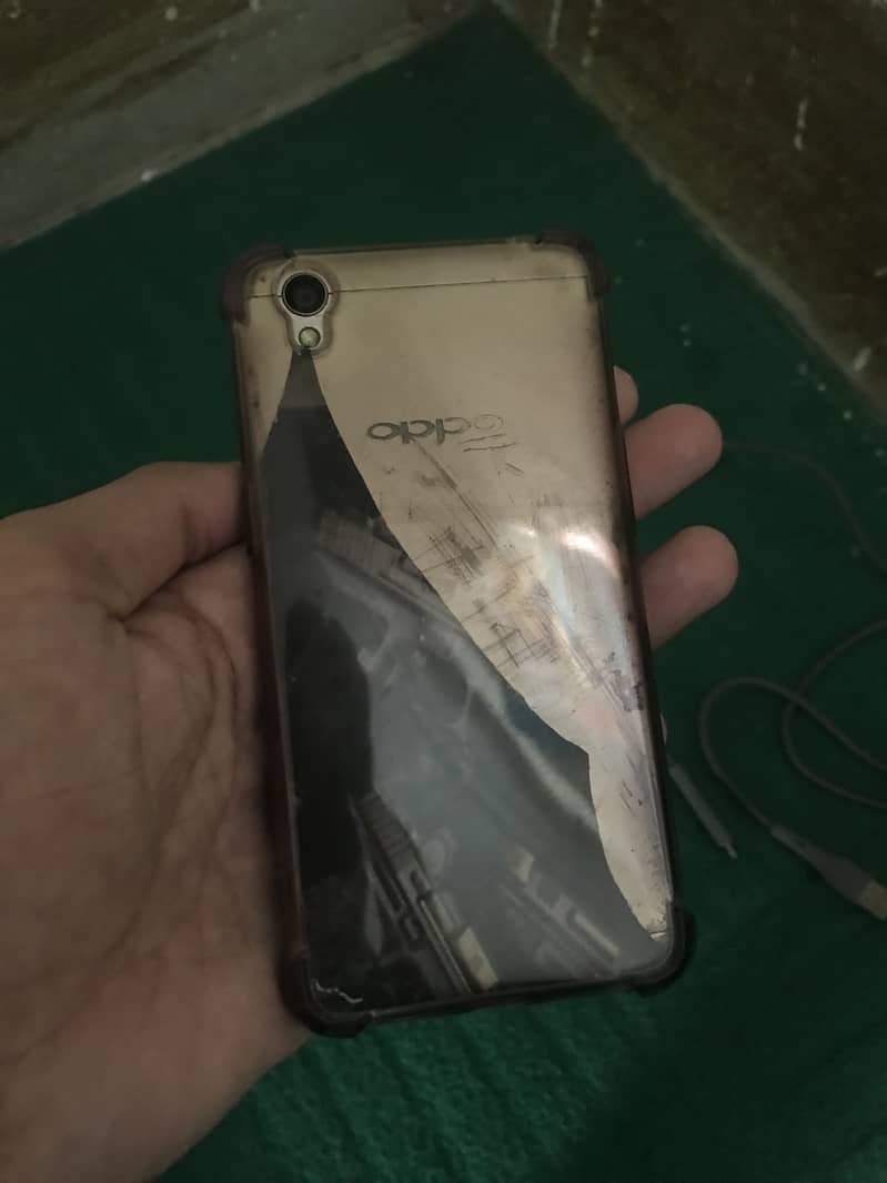 OPPO A37 0