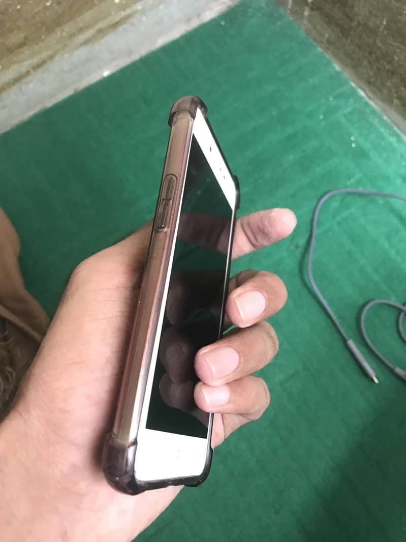 OPPO A37 1
