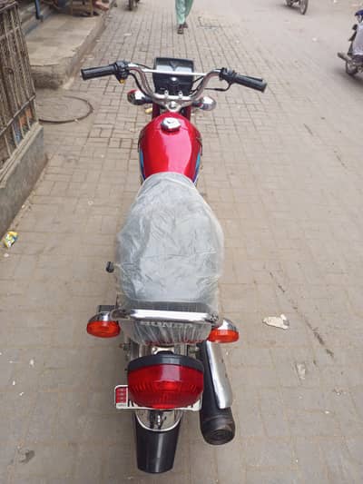 Honda CG 125 Karachi No