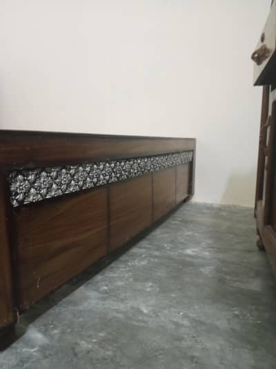 Double bed and dressing table