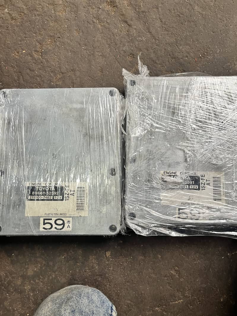 vitz ecu 1
