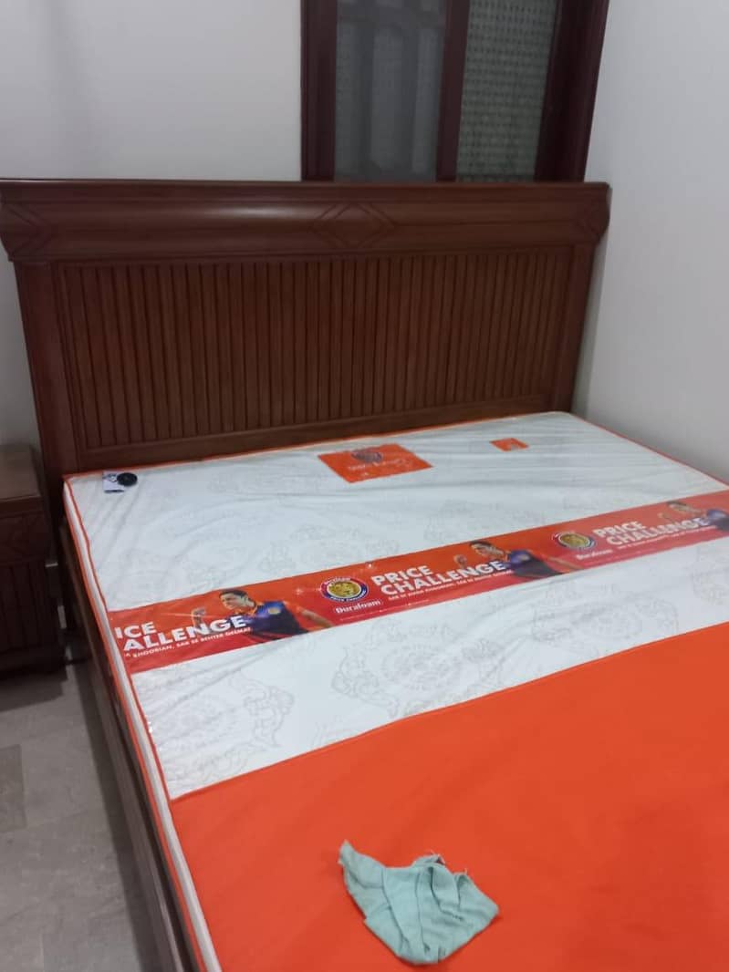 Pure Sheesham bed set 2