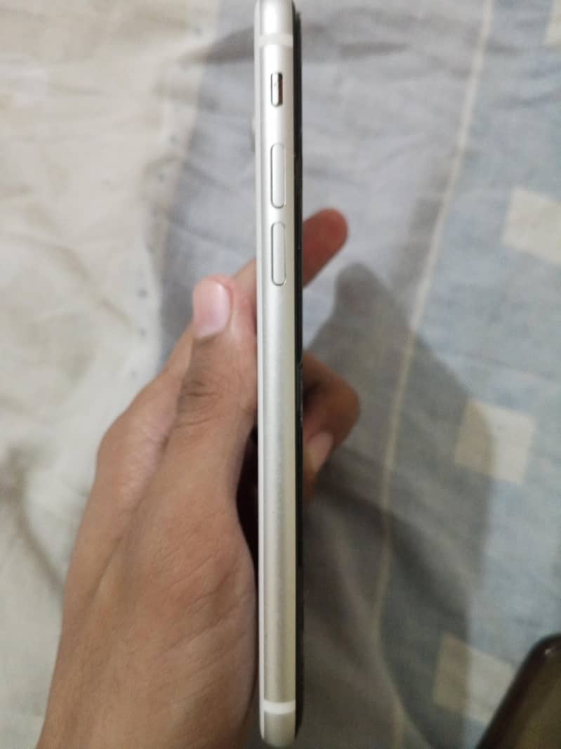 Apple iPhone SE 1
