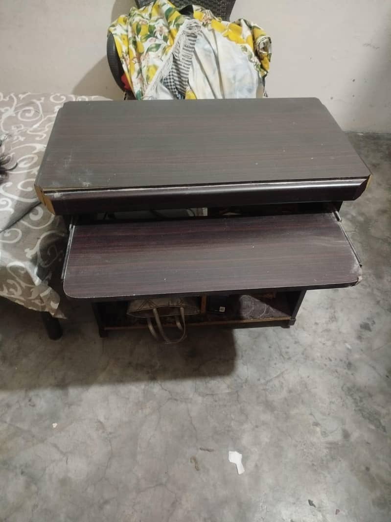 computer table 1