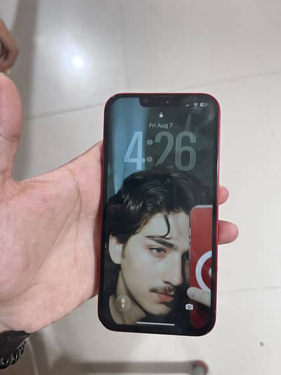 Apple iPhone 13