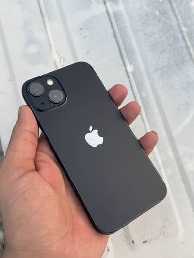 Apple iPhone 13 Mint Condition