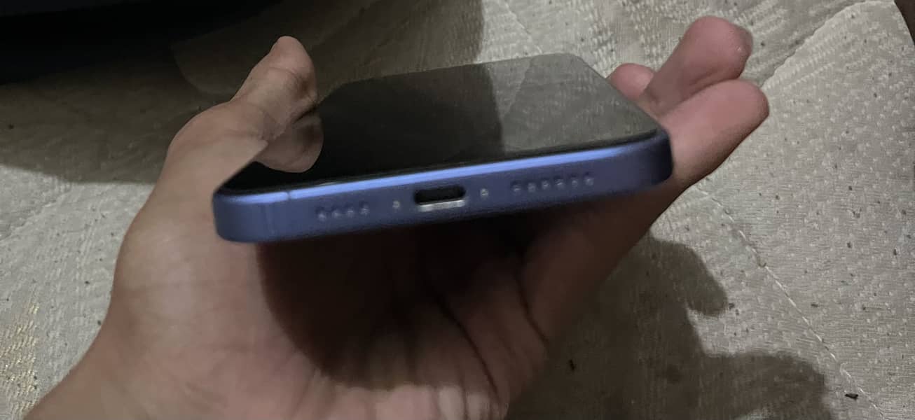 Apple iPhone 16 Plus 5