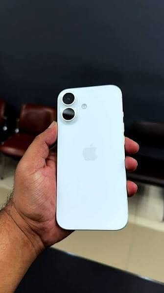 Apple iPhone 17 1