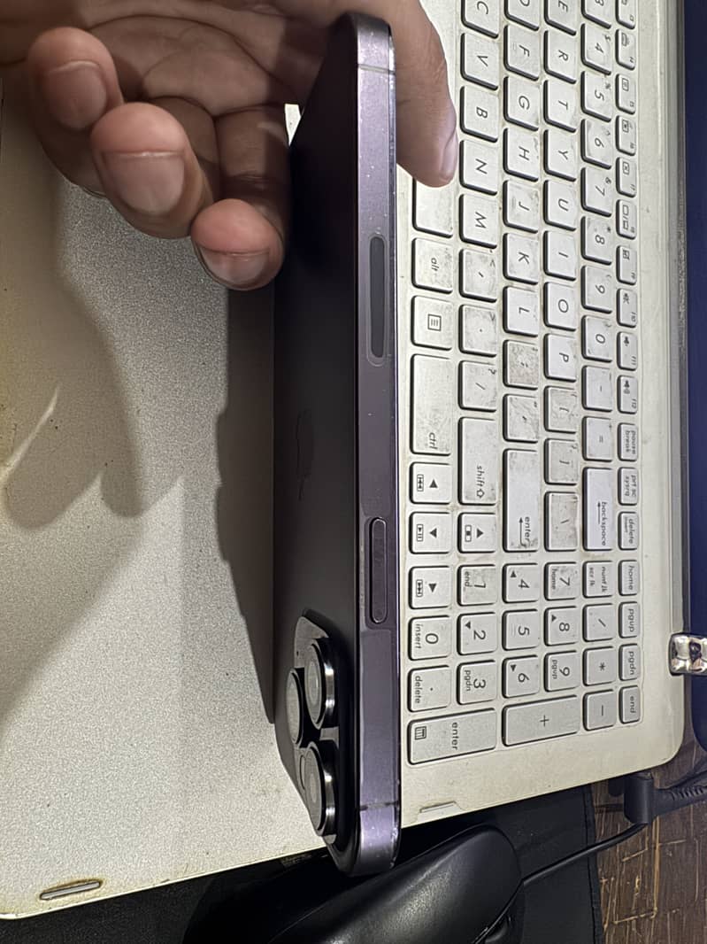 Apple iPhone 14 Pro Max 6
