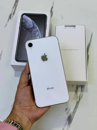 Apple iPhone XR 128 GB my WhatsApp 0301=========1907=========466