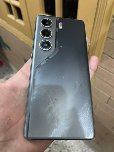 Tecno CAMON 40 Pro