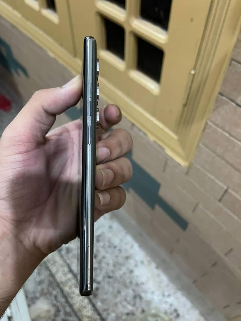 Tecno CAMON 40 Pro 3