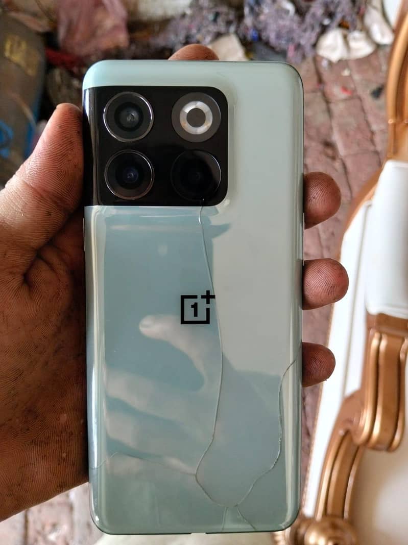 One Plus 10T 6