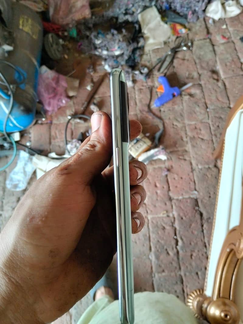 One Plus 10T 7