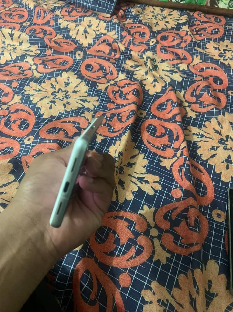 Google Pixel 7 6
