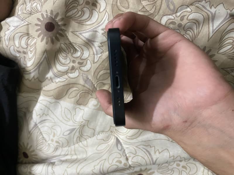 Apple iPhone 14 1