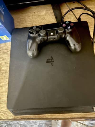 Play Station 4