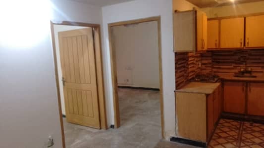 2bedroom Unfurnished Appartment available for rent in E11 2