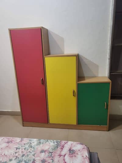 Step design cupboard