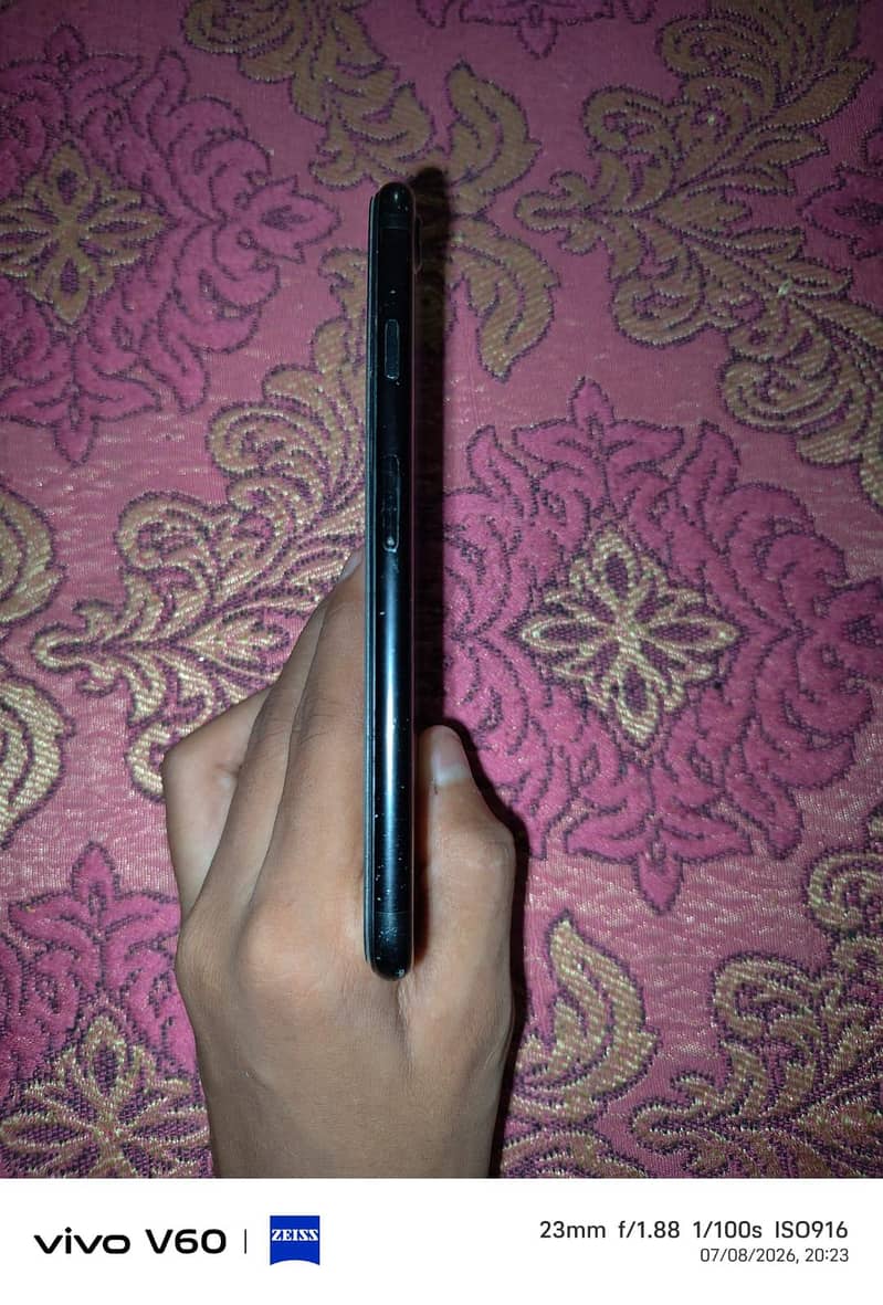 Apple iPhone 7 2