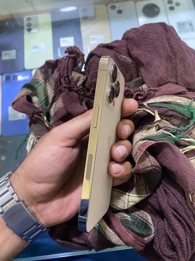 Apple iPhone 13 Pro