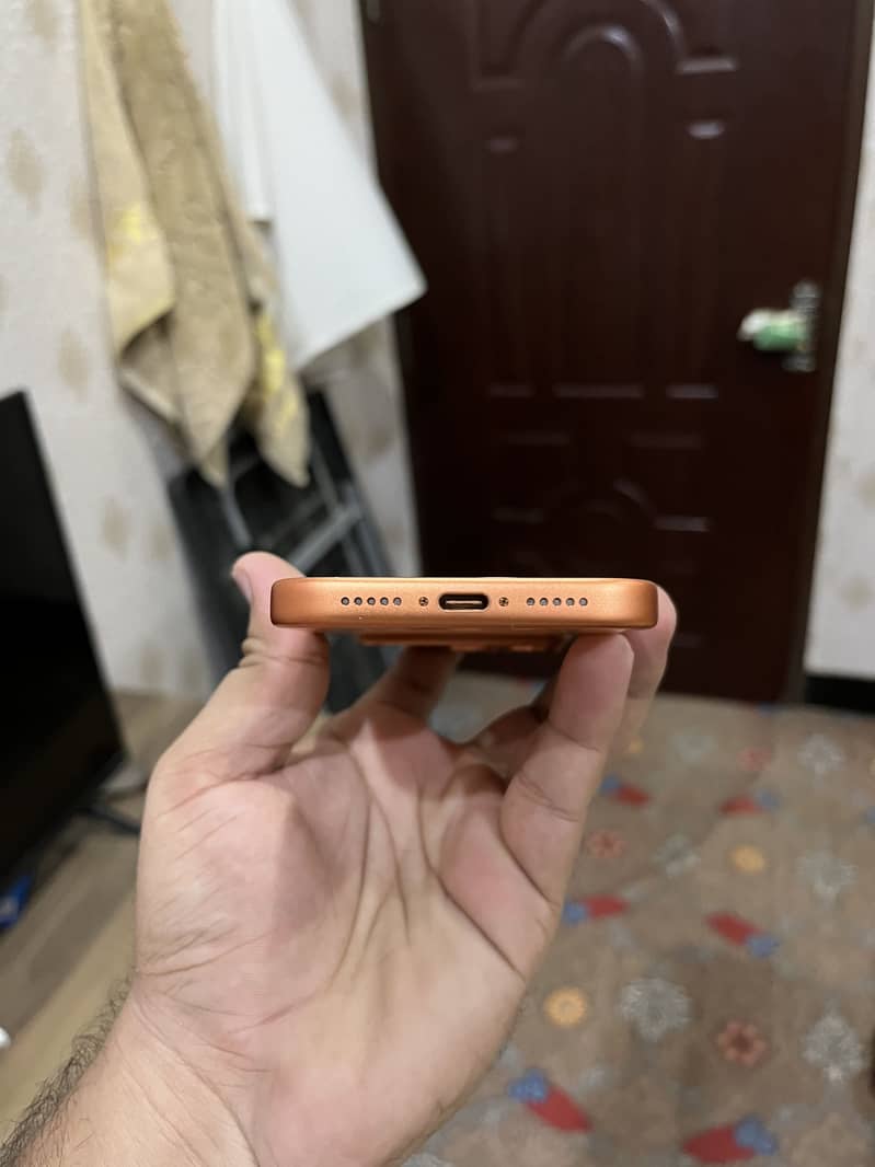 Apple iPhone 17 Pro 2
