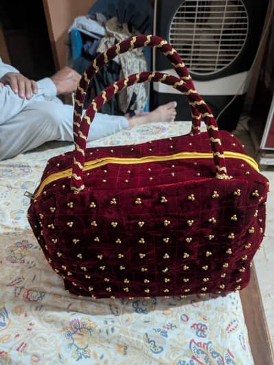 Hande Made Ladies Bags 5000 Each