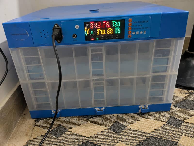 Incubateor automatic machine 1