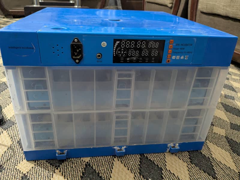 Incubateor automatic machine 2