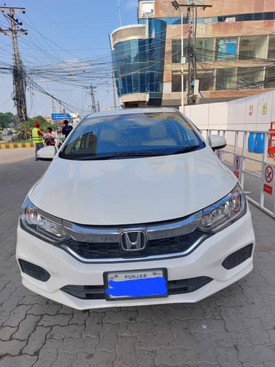 Honda City IVTEC MT 2025 – Excellent Condition 