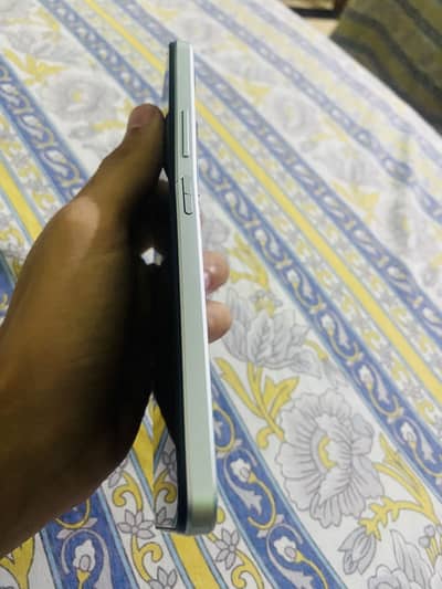 Vivo Y18