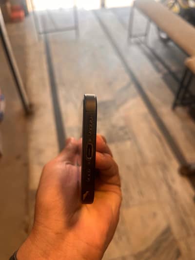 Apple iPhone 15