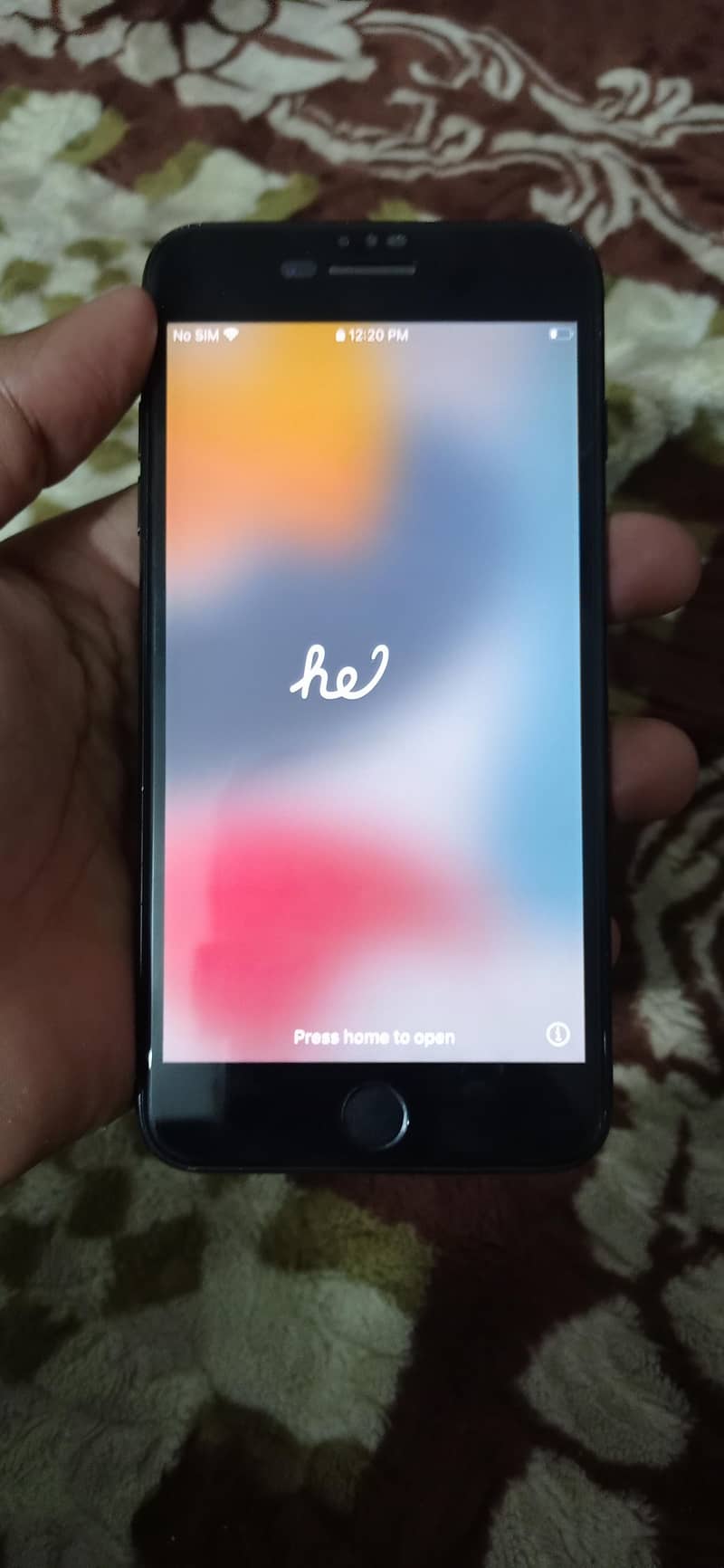 Apple iPhone 7 Plus 1