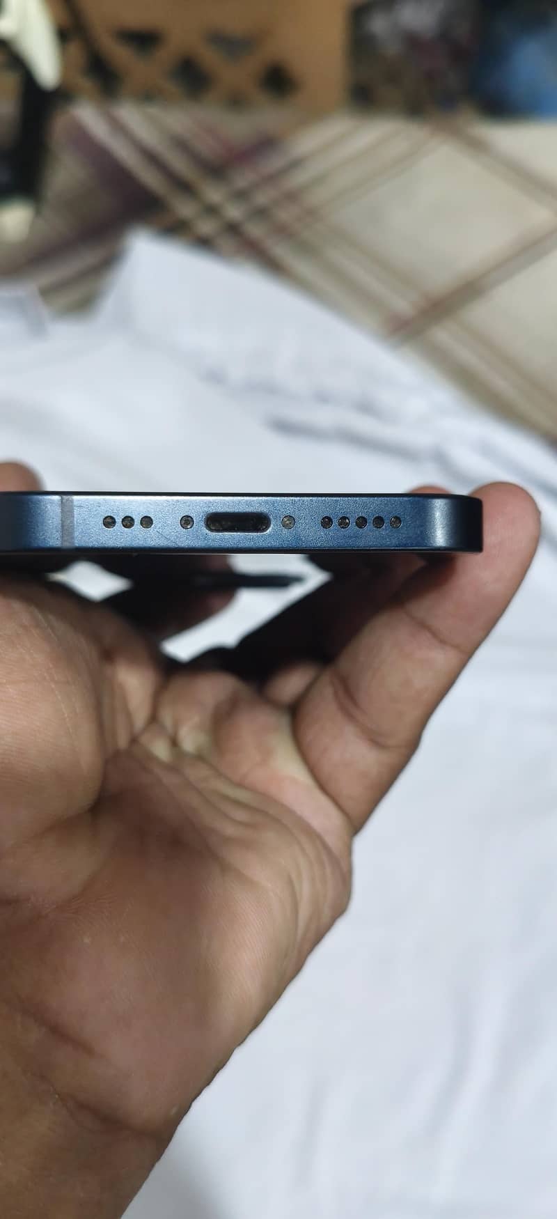 Apple iPhone 13 2